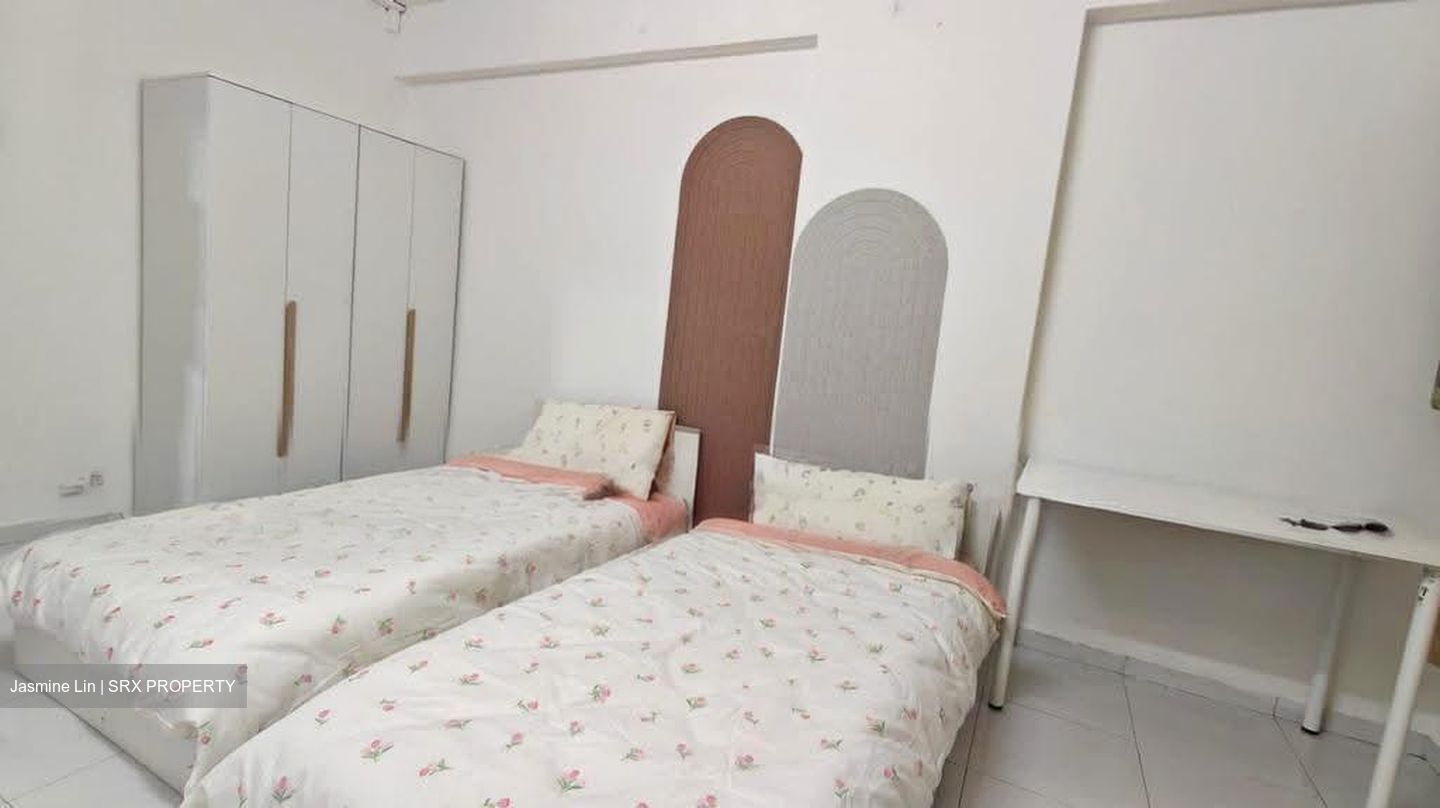 Blk 836 Jurong West Street 81 (Jurong West), HDB 5 Rooms #627208821